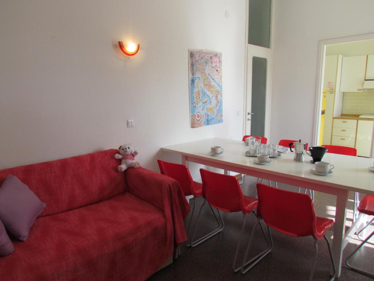 Colorful Attic With Large Terrace - Beahost Apartment Bibione Bagian luar foto